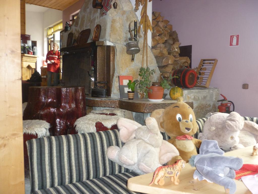 Apartments Black Horse パンポロボ エクステリア 写真
